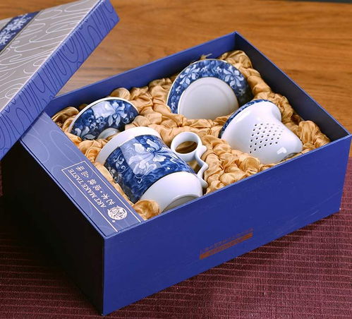 饋贈(zèng)禮品陶瓷四件杯廠家